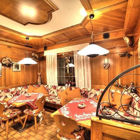 Albergo Venezia Sappada Eksteriør billede