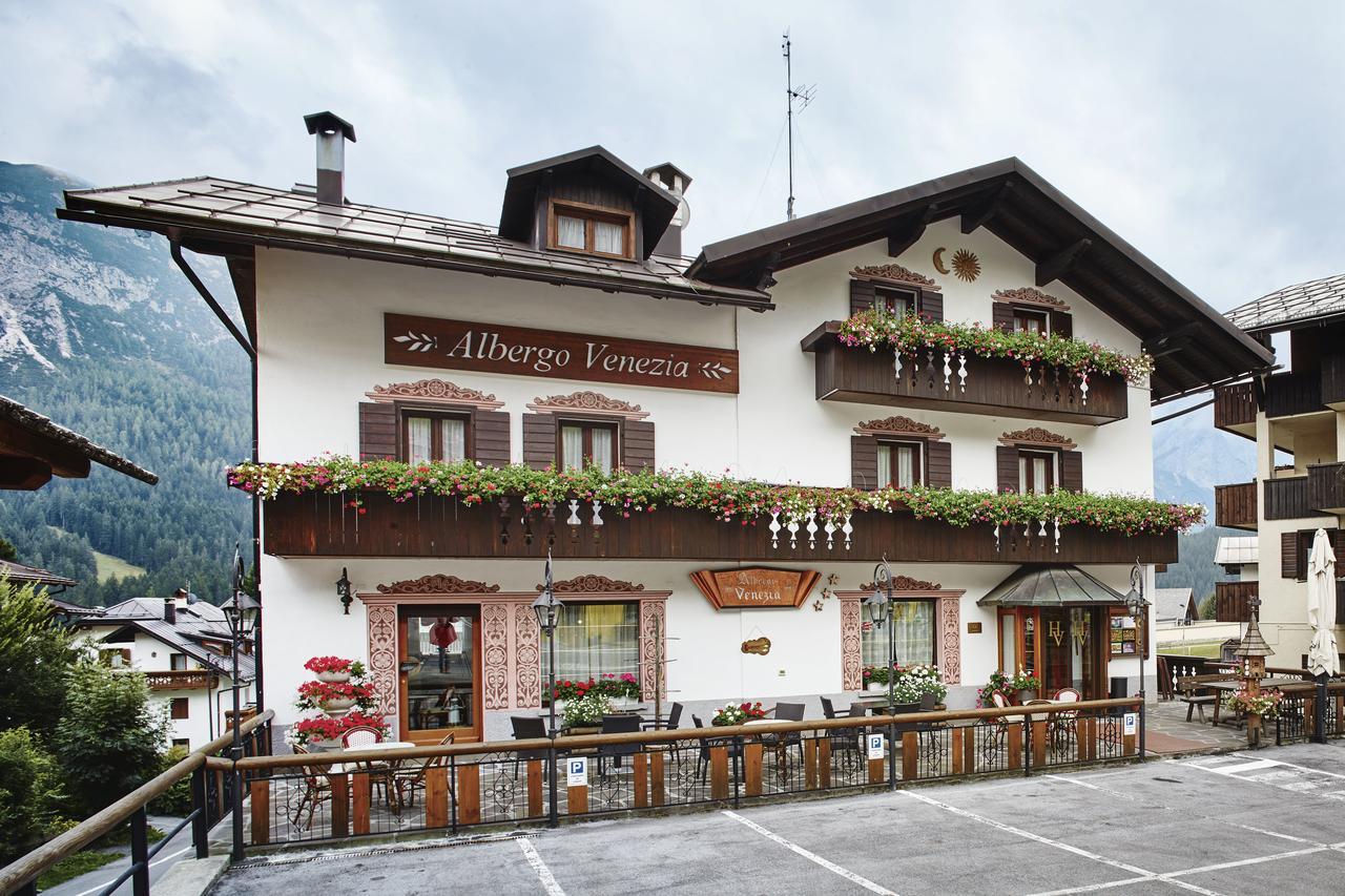 Albergo Venezia Sappada Eksteriør billede